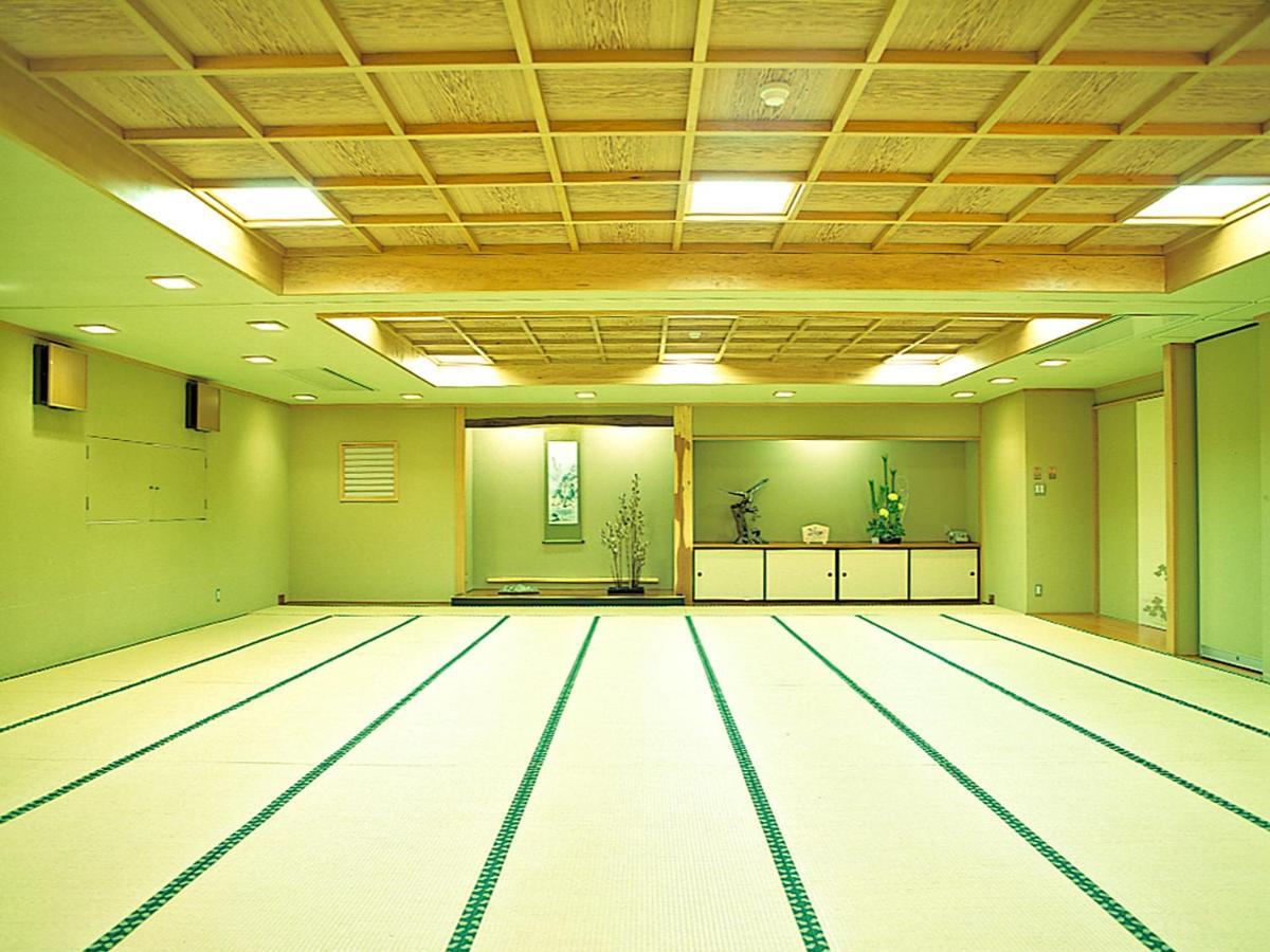 Yuzawa Hotel Buitenkant foto